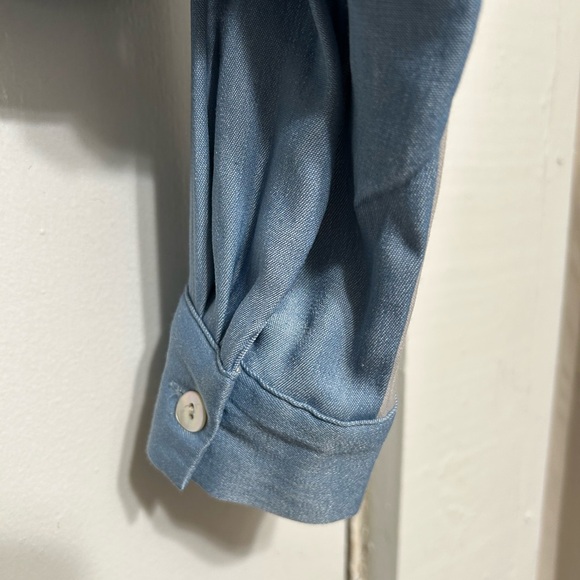 Stylish Blue and Black Women’s Small Button Down Shirt - Picture 2 of 4